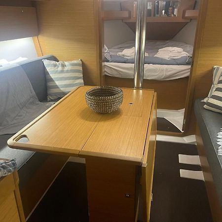 Troia - Veleiro Em Marina Hotel Ngoại thất bức ảnh